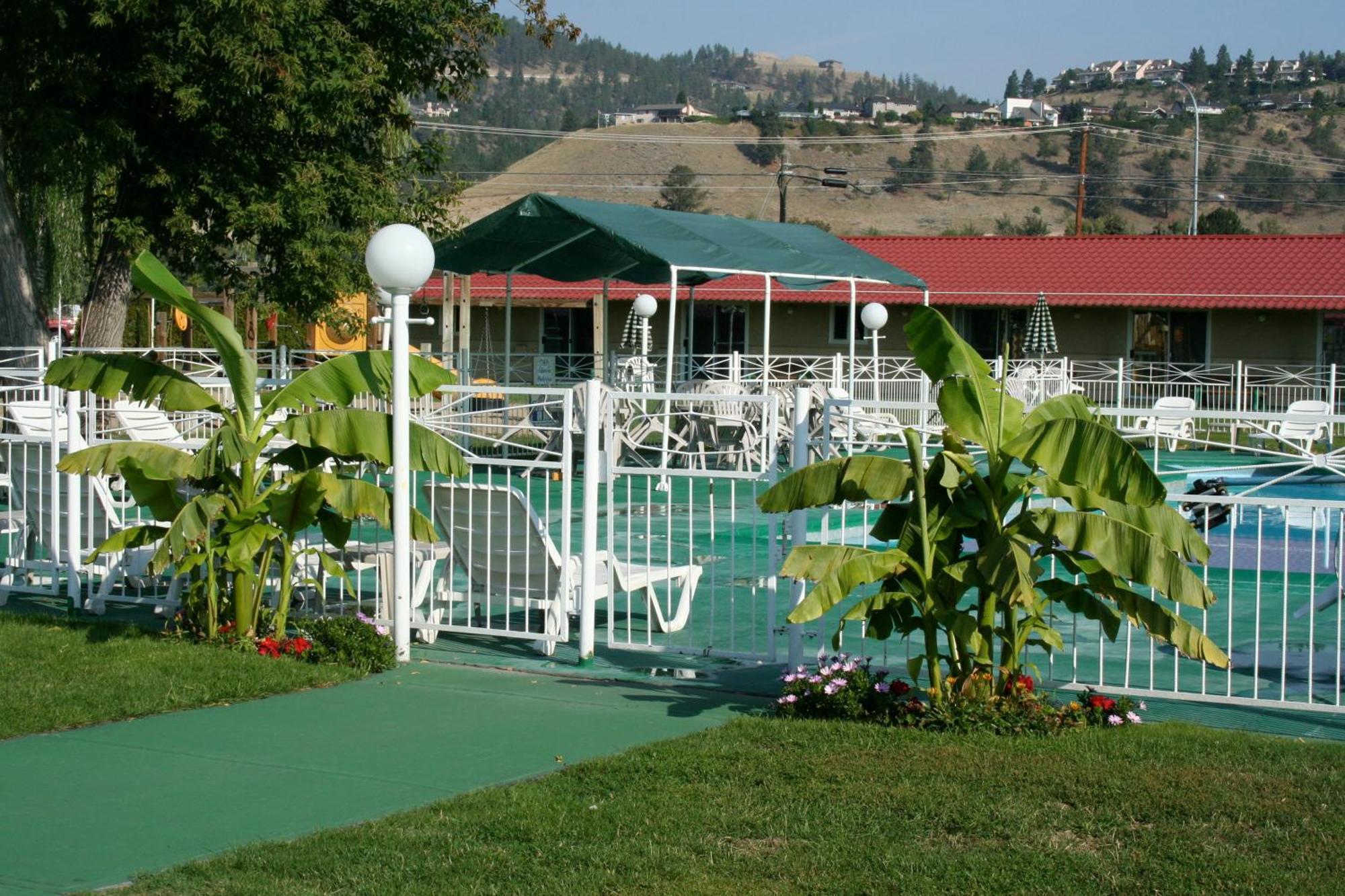 Okanagan Seasons Resort Kelowna Exterior foto
